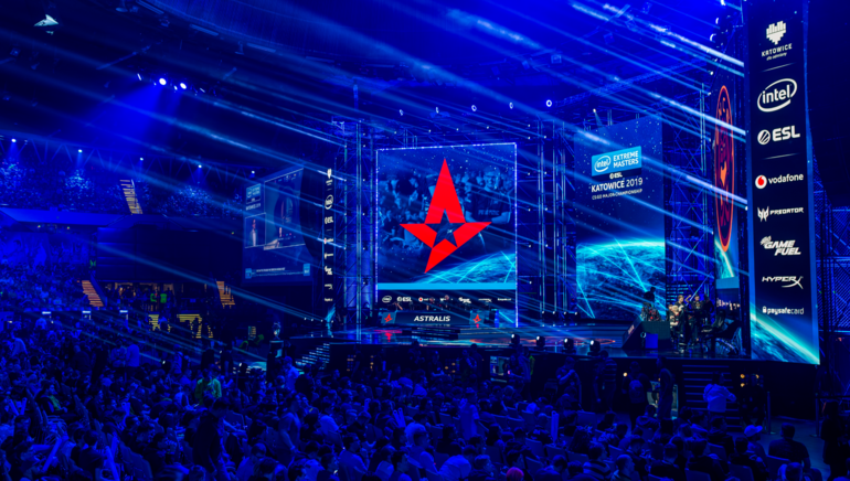 Bet on European Football Derbies and the LoL World Championship this Weekend