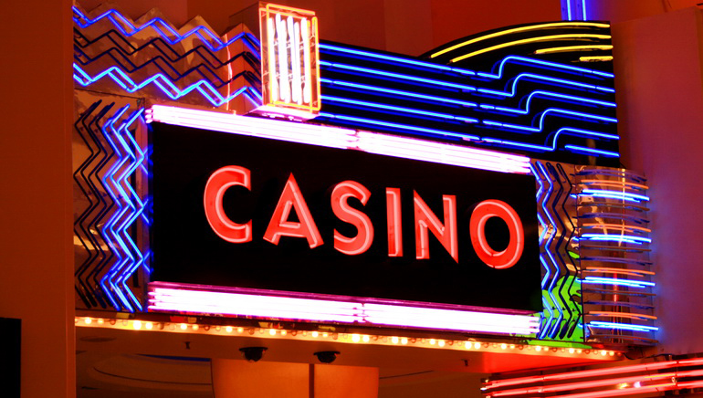 Huge Jackpots Delivered at William Hill Casino