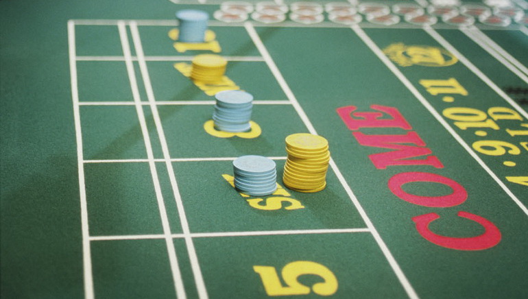 Play Craps at 21 Nova Casino