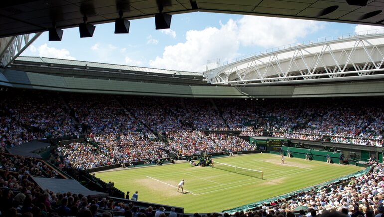Wimbledon Begins with Exciting Clashes Between ATP and WTA Generations